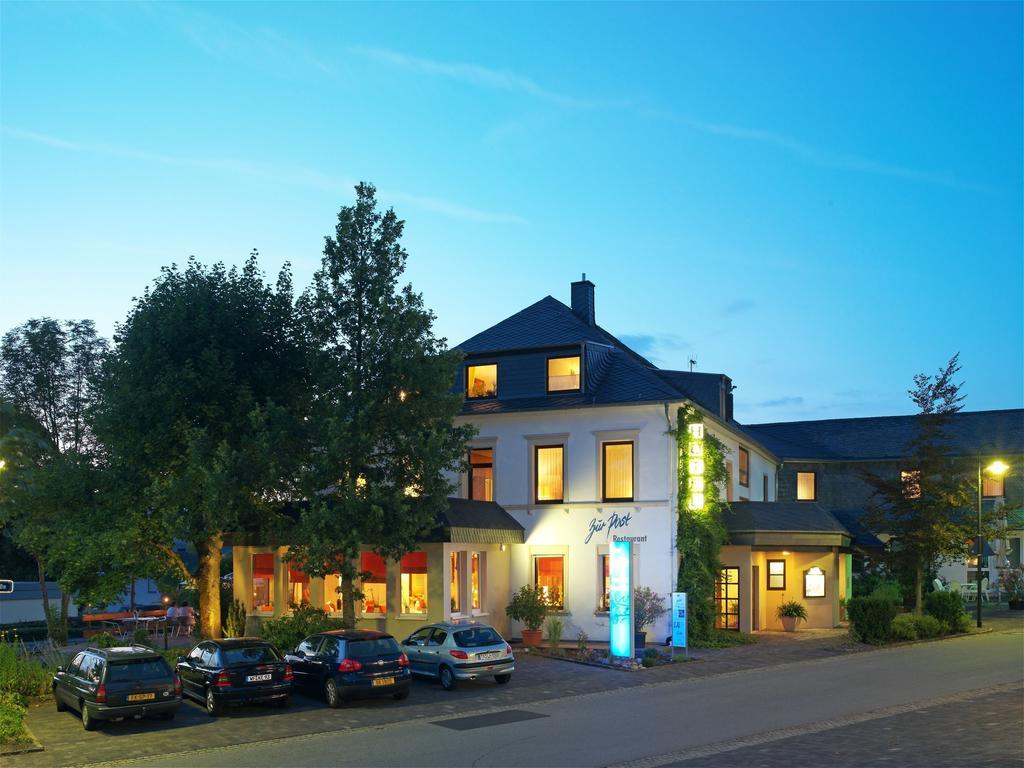 Landgasthof Zur Post, Hochwaelder Radstation Kell am See エクステリア 写真